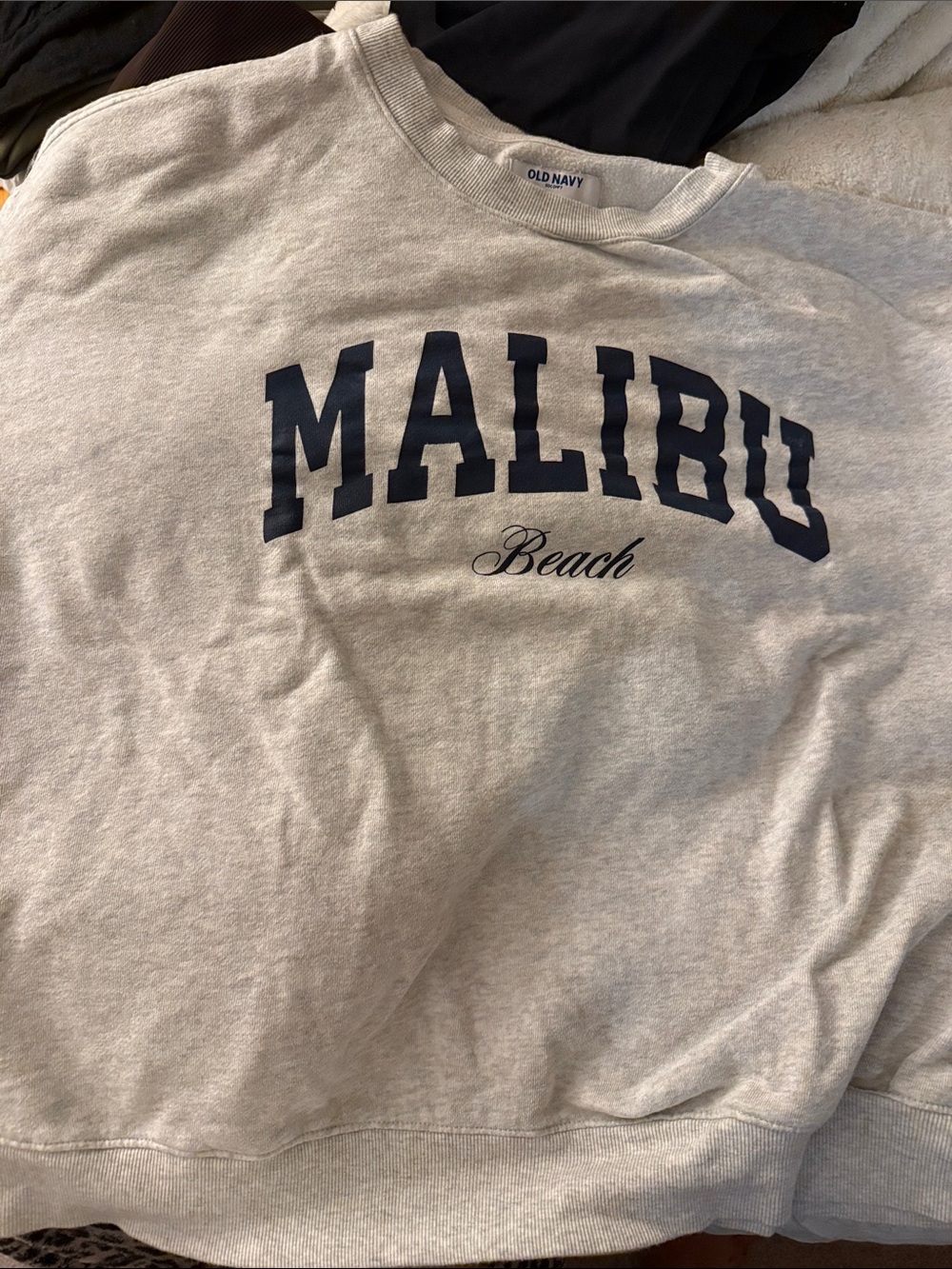 Old Navy Light Gray Crewneck Sweatshirt with Navy 'Malibu' Print